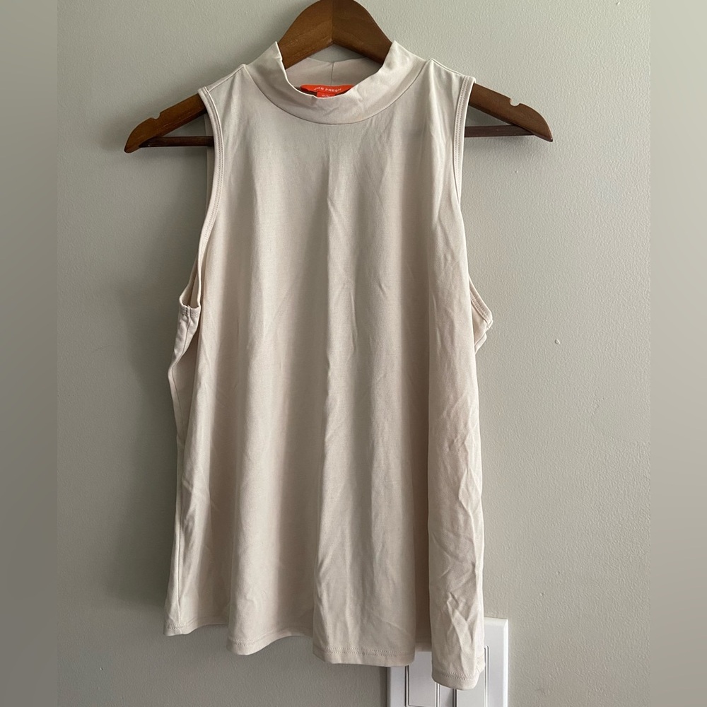 🌸 Joe Fresh 🌸 mock neck tank